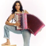 lucy alves grava dvd inédito no festival forró verão de joão pessoa