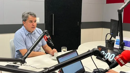 efraim e 40 senadores pedem prisão domiciliar humanitária para bolsonaro no stf devido a agravamento da saúde