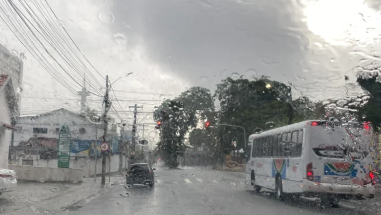 pgr aprova: bolsonaro terá assistência religiosa e leitura na prisão