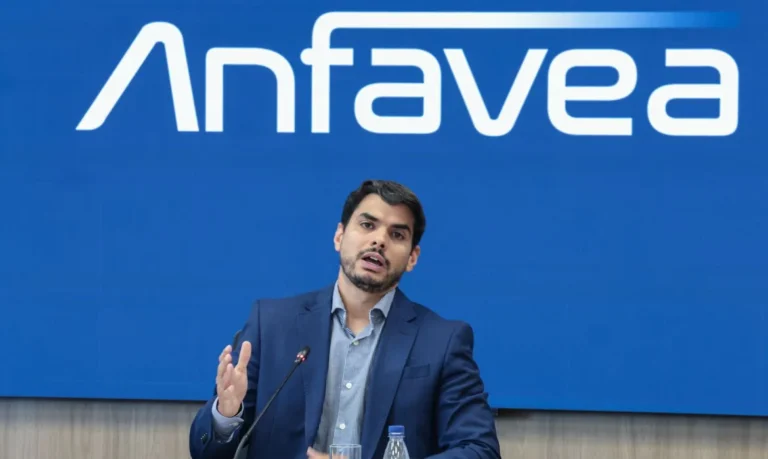 anfavea: produção de veículos no brasil prevê alta de 3,7% em 2026