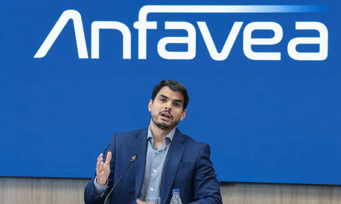 anfavea: produção de veículos no brasil prevê alta de 3,7% em 2026