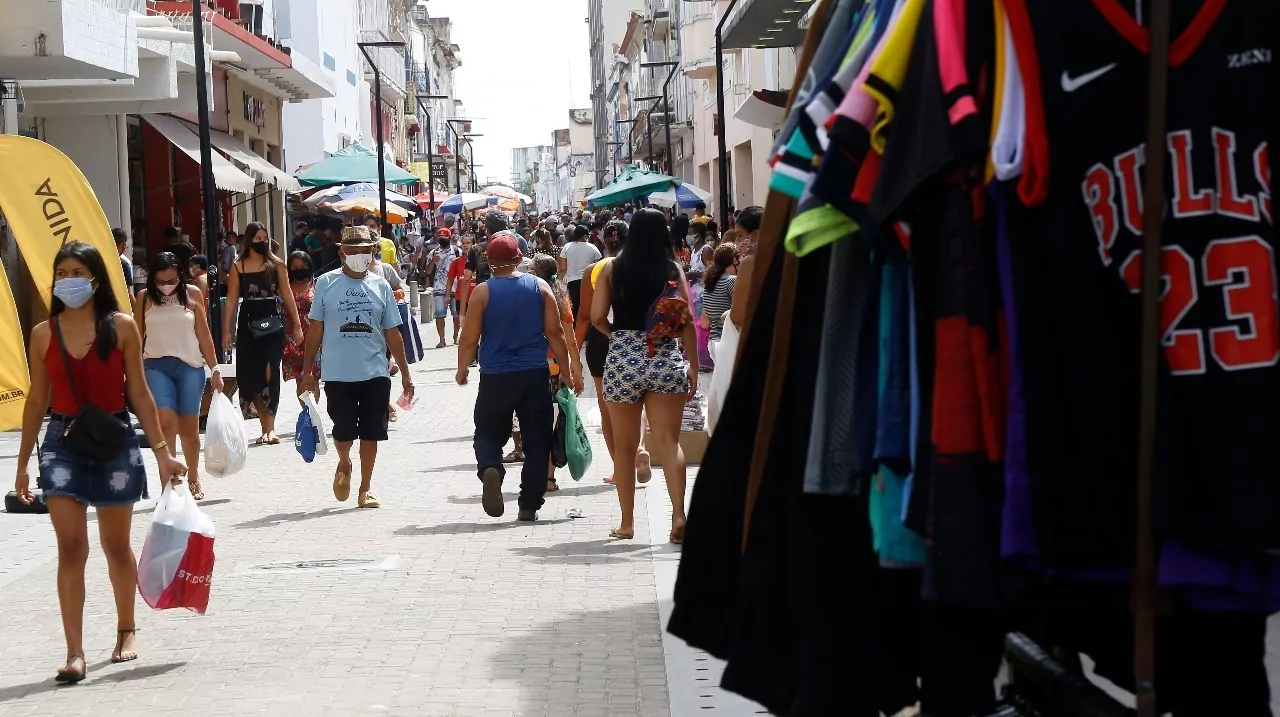 senado discute pecs: fim da escala 6x1, mandato de 5 anos e mais direitos