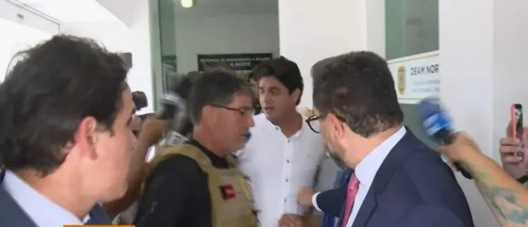 cantor joão lima pede perdão após se apresentar à polícia por agredir esposa