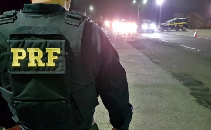 prf frustra roubo de carro e prende motorista embriagado em rodovias da paraíba em ações de sábado