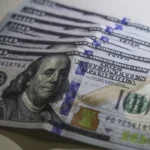 dólar despenca para r$ 5,20 e bolsa de valores bate recorde com 180 mil pontos!