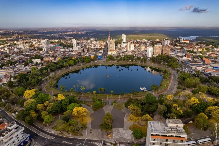 parque da lagoa solon de lucena: história, natureza e lazer no coração de joão pessoa