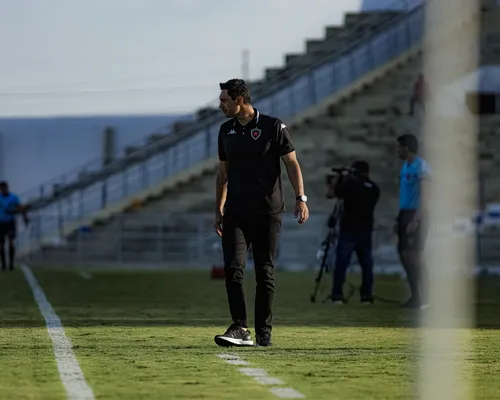 bernardo franco é demitido do botafogo pb após sequência negativa e executivo de futebol também deixa o clube; veja números