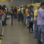 banco em crise? saiba como checar a saúde financeira e proteger seu dinheiro!