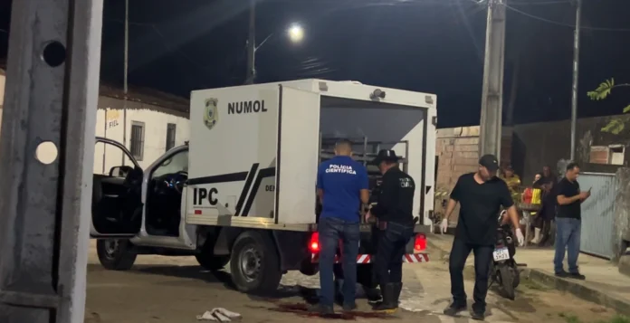 chacina em alhandra: homem é executado com 30 tiros e duas mulheres feridas por balas perdidas em ataque chocante