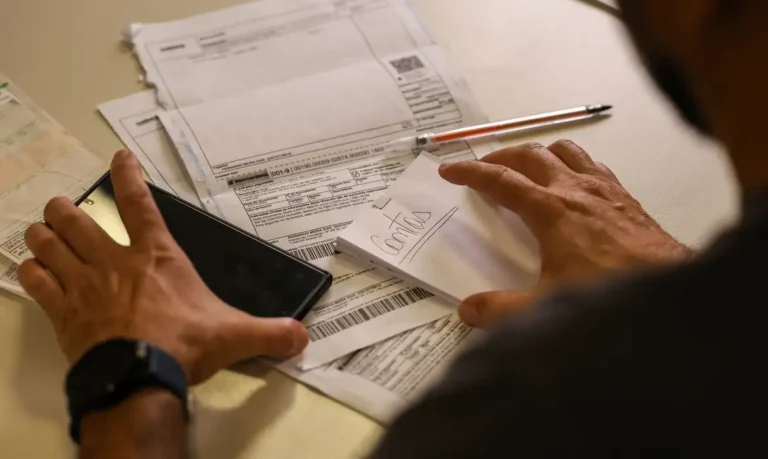 novo salário mínimo de r$ 1.621 vale a partir de hoje: veja impactos e benefícios