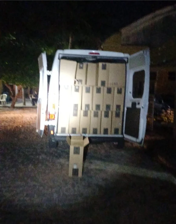 prf apreende drogas, moto clonada e cigarros ilegais em blitz na br 101, paraíba: dois homens presos em flagrante