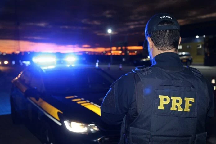 motocicleta com placa dupla e números de chassi lixados é apreendida pela prf na br 101 em joão pessoa