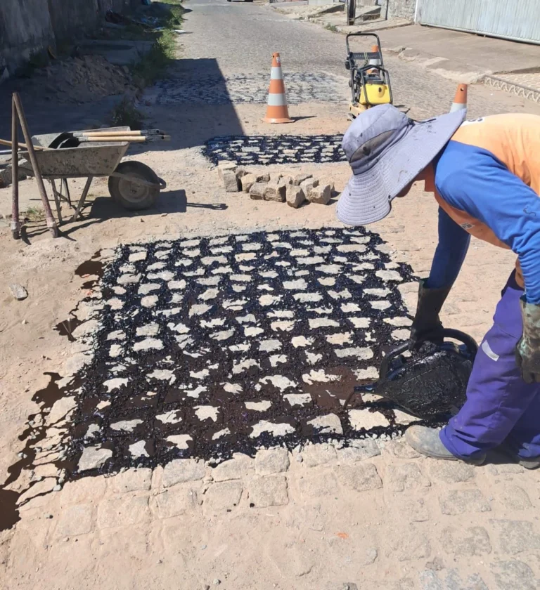 seinfra: tapa buraco e drenagem em 23 bairros de joão pessoa