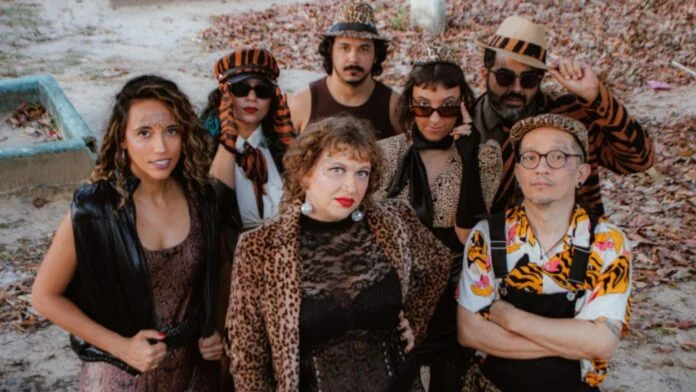 pricler e as panteronas: "deixa eu cantar aqui" vence festival da paraíba e ganha single nas plataformas digitais