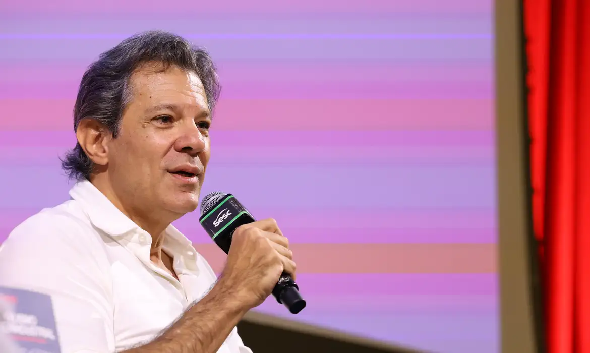 haddad: "classe dominante brasileira vê o estado como sua propriedade"