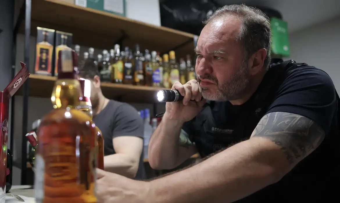 projeto de lei propõe fim da audiência de custódia para maus tratos a animais