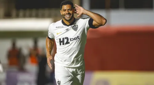 hulk faz hat trick, celebra classificação do atlético e pede desculpas a sampaoli: "temos culpa"