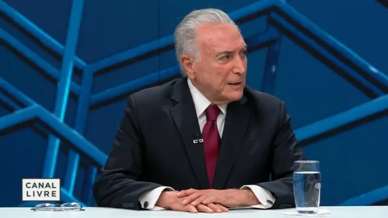 justiça eleitoral: carnaval será palco de propaganda política ou de samba?