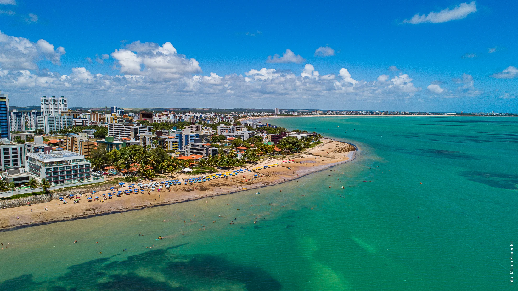 praia do bessa: o paraíso urbano de joão pessoa com piscinas naturais incríveis!