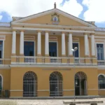 Fachada da Arquidiocese da Paraíba em João Pessoa.