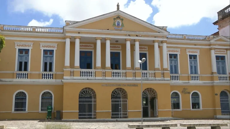 Fachada da Arquidiocese da Paraíba em João Pessoa.