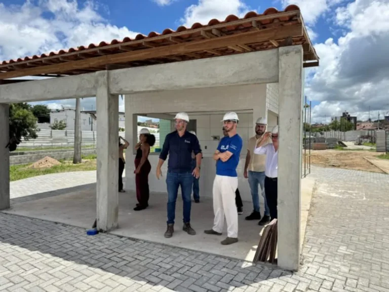 Autoridades do Ministério das Cidades e prefeitura visitam as obras do Parque Linear Severino Cabral em Campina Grande