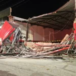 Cena de desabamento de estrutura em obra de reforma em Campina Grande, apontada como fatal por suportes inadequados.