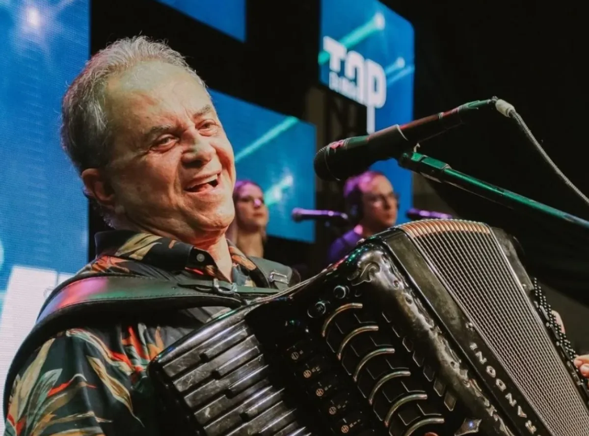 Multidão celebra o São João de Cuité 2026 com shows de forró no Parque do Forró.