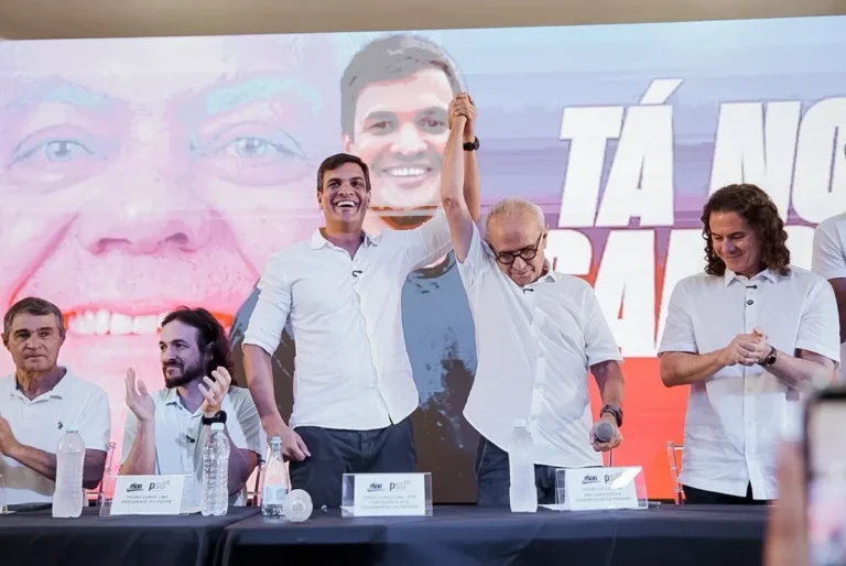 Cícero Lucena e Diogo Cunha Lima em evento político na Paraíba