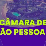 Prédio da Câmara Municipal de João Pessoa com céu azul