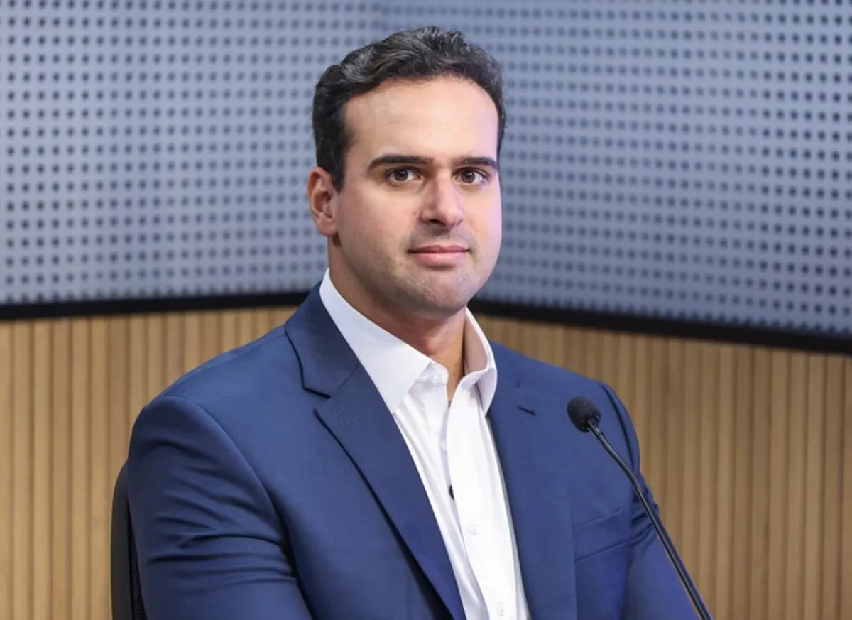 Governador Lucas Ribeiro inaugura obra pública antes de prazo eleitoral