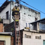Policiais civis da Paraíba desmantelam rede clandestina de videomonitoramento de facções em operação de segurança.