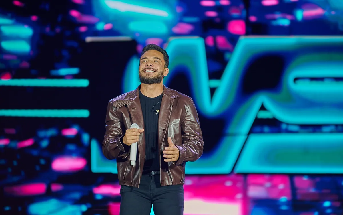 Multidão em show de Wesley Safadão no São João de Campina Grande