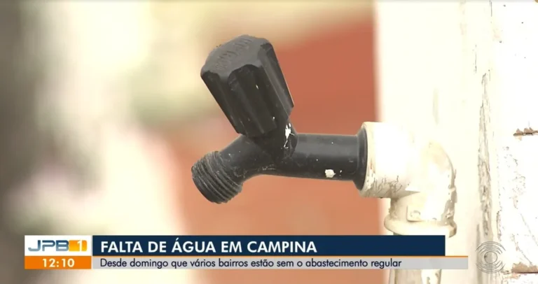 Torneira seca em cozinha paraibana com uma única gota caindo