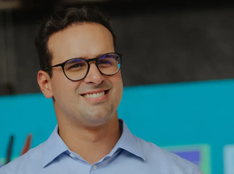 Lucas Ribeiro, candidato ao governo da Paraíba, em foto editorial