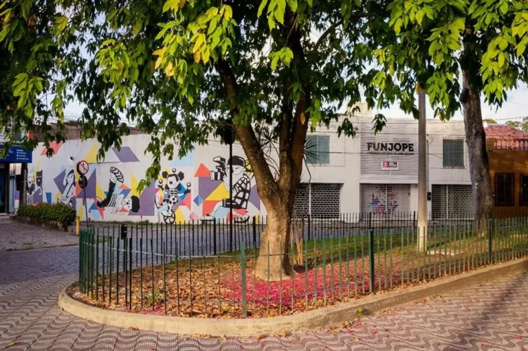 Fachada do prédio da Funjope em João Pessoa
